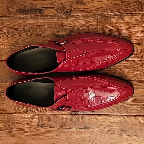 Faranzi Other - NWOT Faranzi Red Alligator print men's shoes, size EU 44/10.5 US